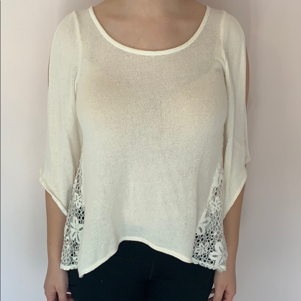 Hollister White Lace Open-Back Open-Arm Top